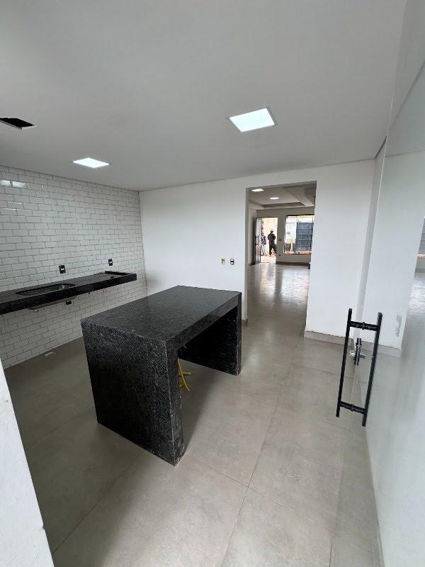Casa à venda com 3 quartos, 1 suíte, 4 vagas e 132m² no Liberdade, Santa Luzia (MG) — foto 9 de 20