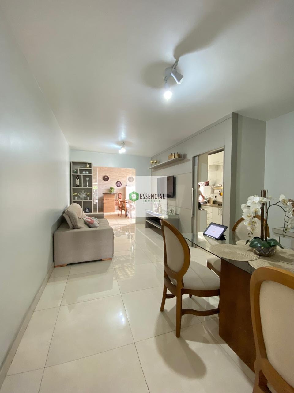 Sala ampla em 2 ambientes