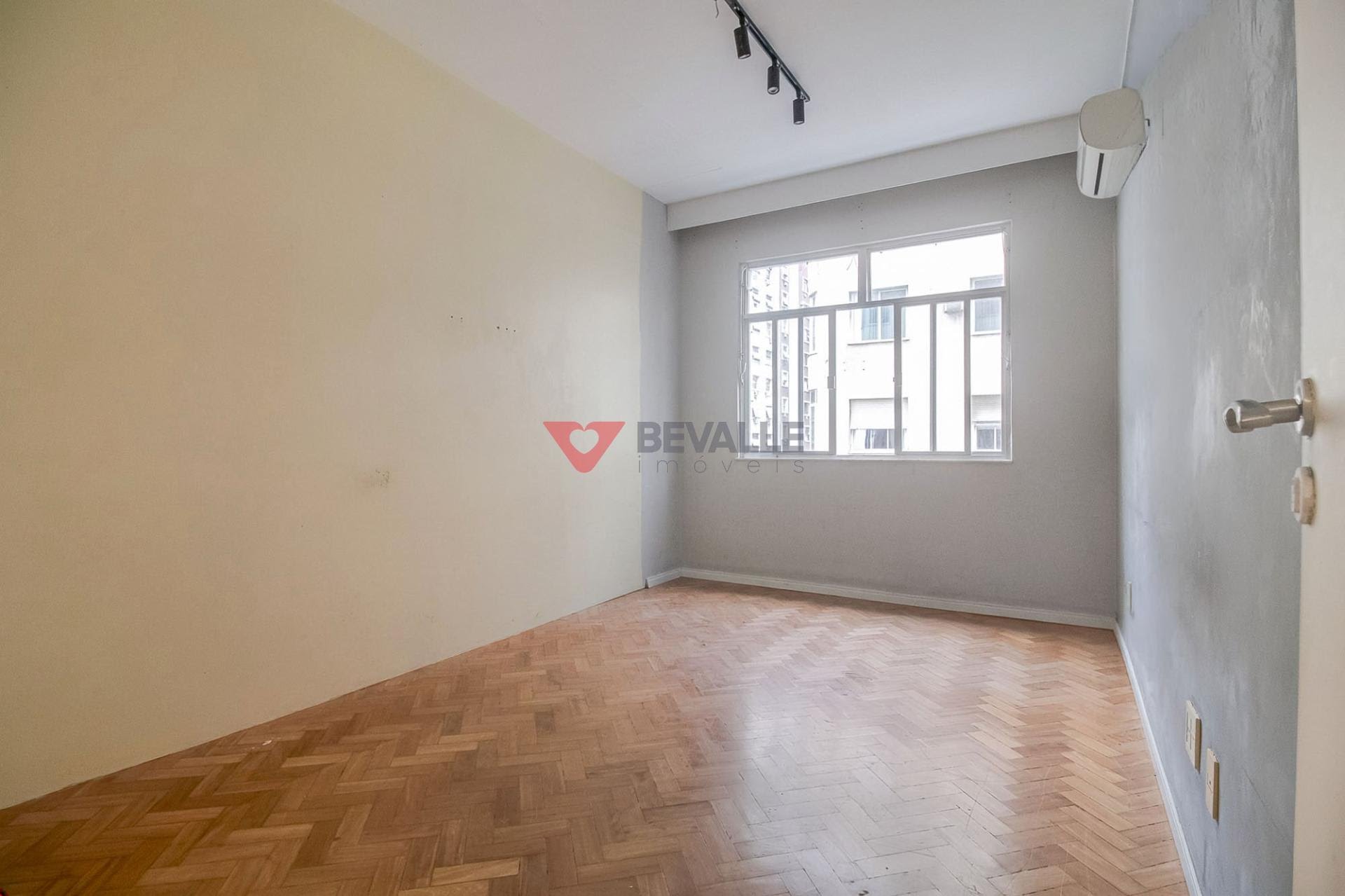 Apartamento à venda com 4 quartos, 2 suítes, 1 vaga e 176m² no Copacabana, Rio de Janeiro (RJ) — foto 23 de 30