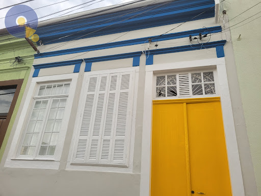 Casa próxima aos Cartórios  -  Amparo