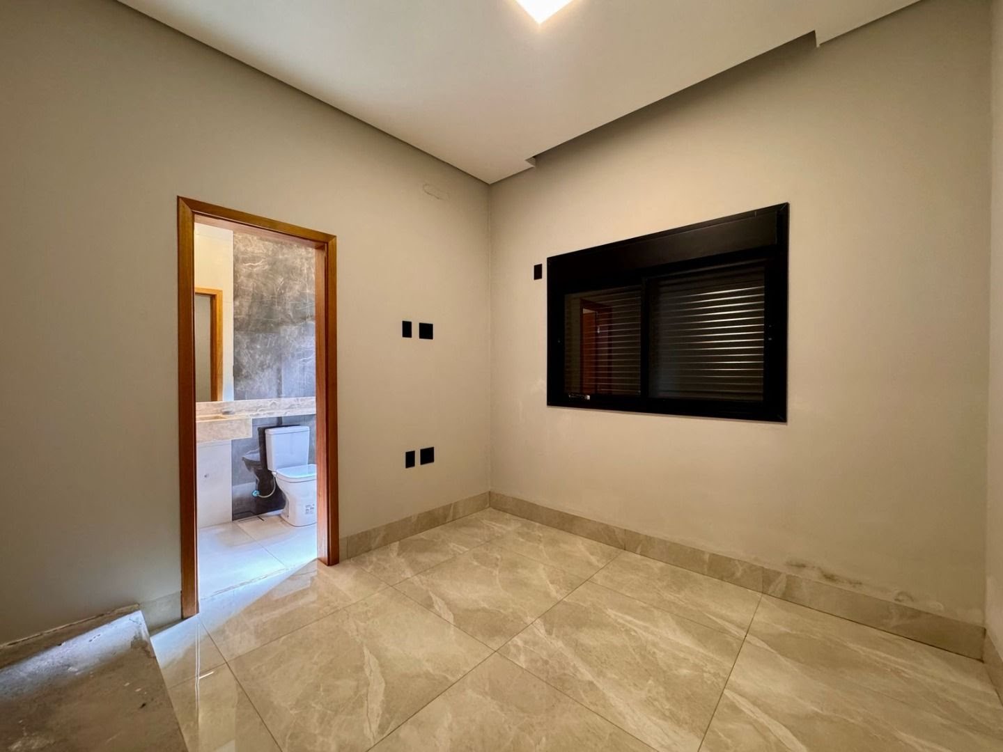 Casa à venda com 3 quartos, 3 suítes, 4 vagas e 153m² no Real Sul, Ribeirão Preto (SP) — foto 18 de 27