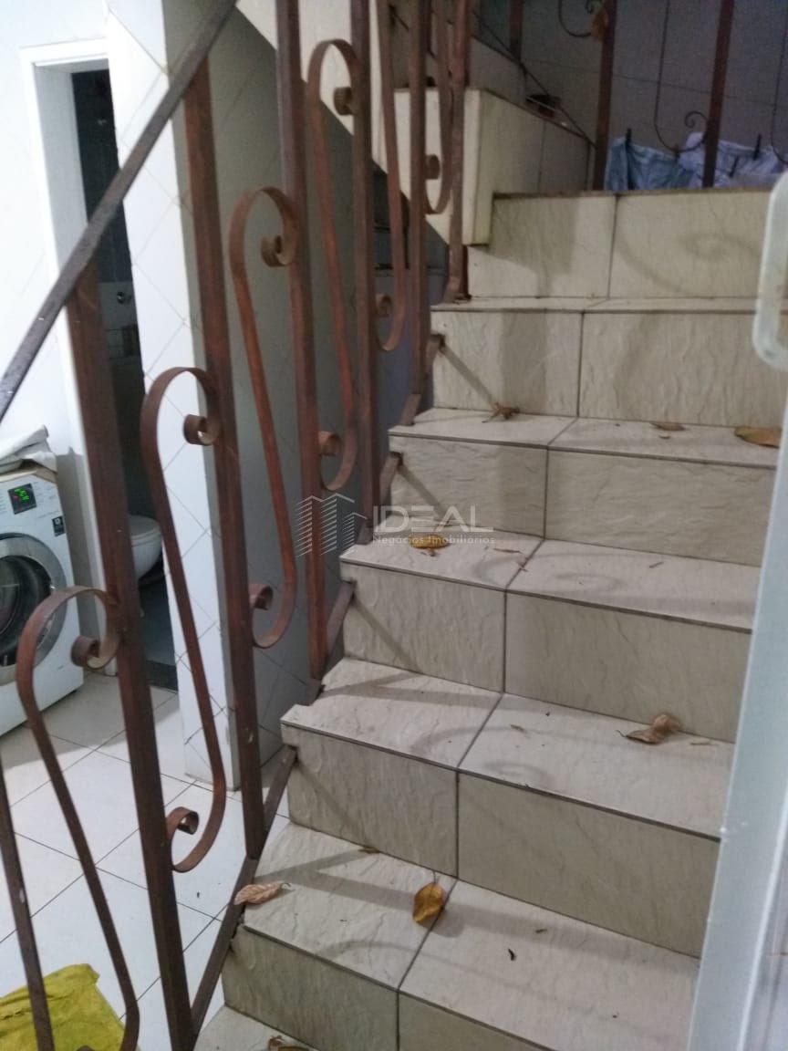 Casa à venda com 4 quartos, 2 suítes, 2 vagas e 250m² no Centro, Campos dos Goytacazes (RJ) — foto 24 de 30