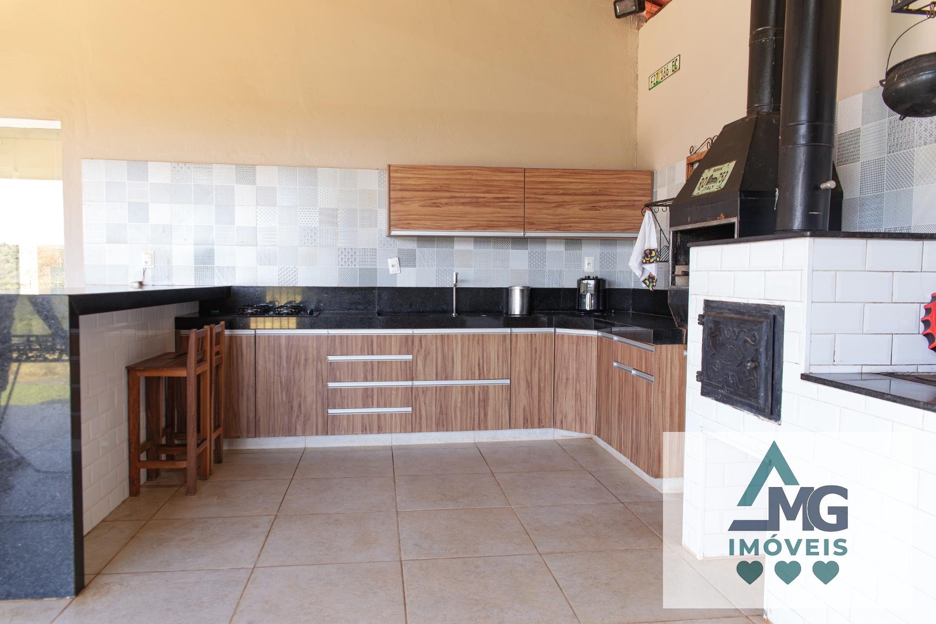 Casa à venda com 5 quartos, 3 suítes e 2000m² no Estância dos Reis, Três Corações (MG) — foto 24 de 29