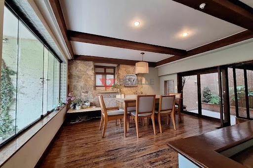 Casa à venda no Humaitá: 250m², 5 quartos, R$ 2.850.000