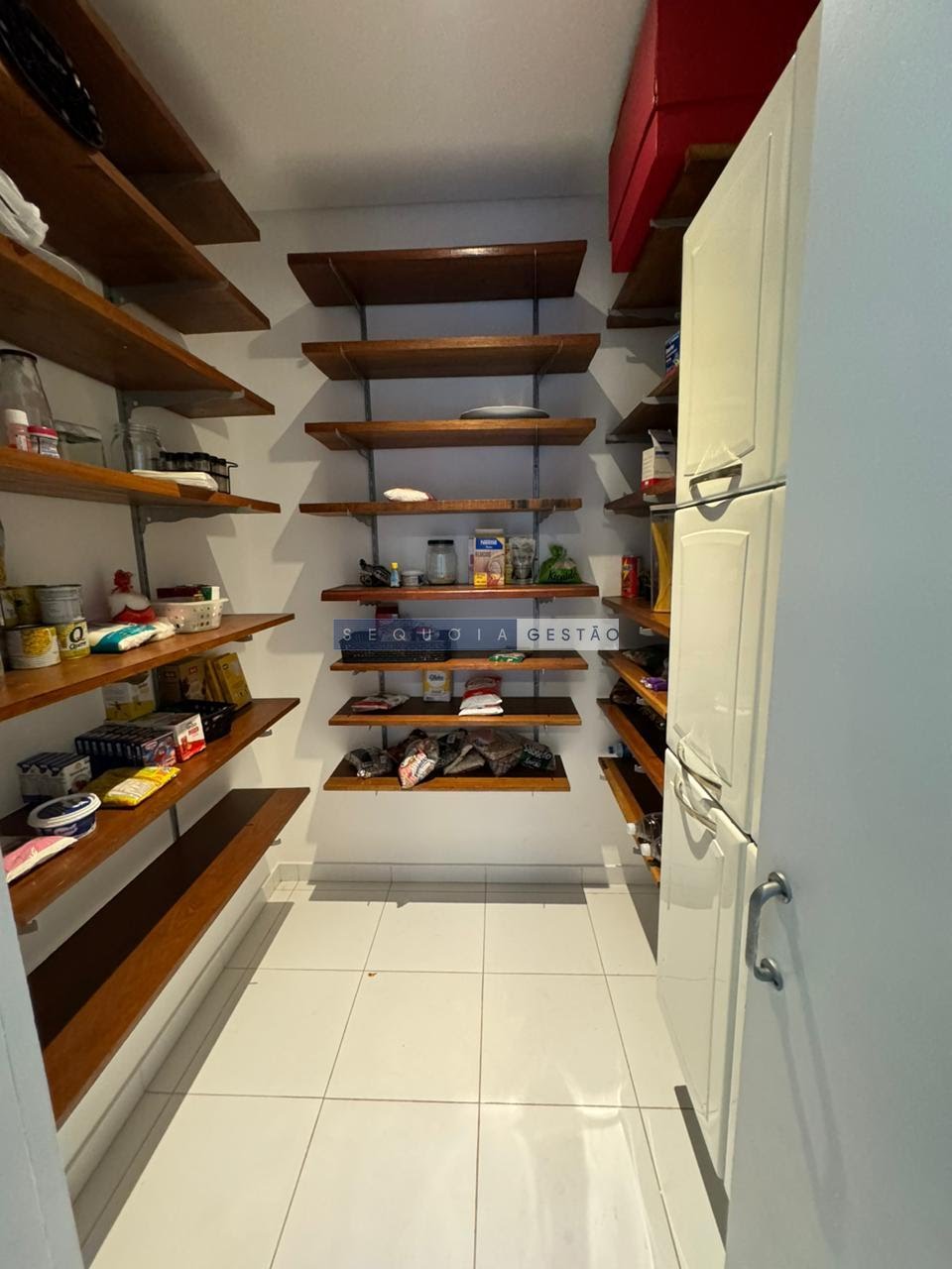 Casa à venda com 5 quartos, 5 suítes, 4 vagas e 530m² no Vila Costa, Taubaté (SP) — foto 26 de 30