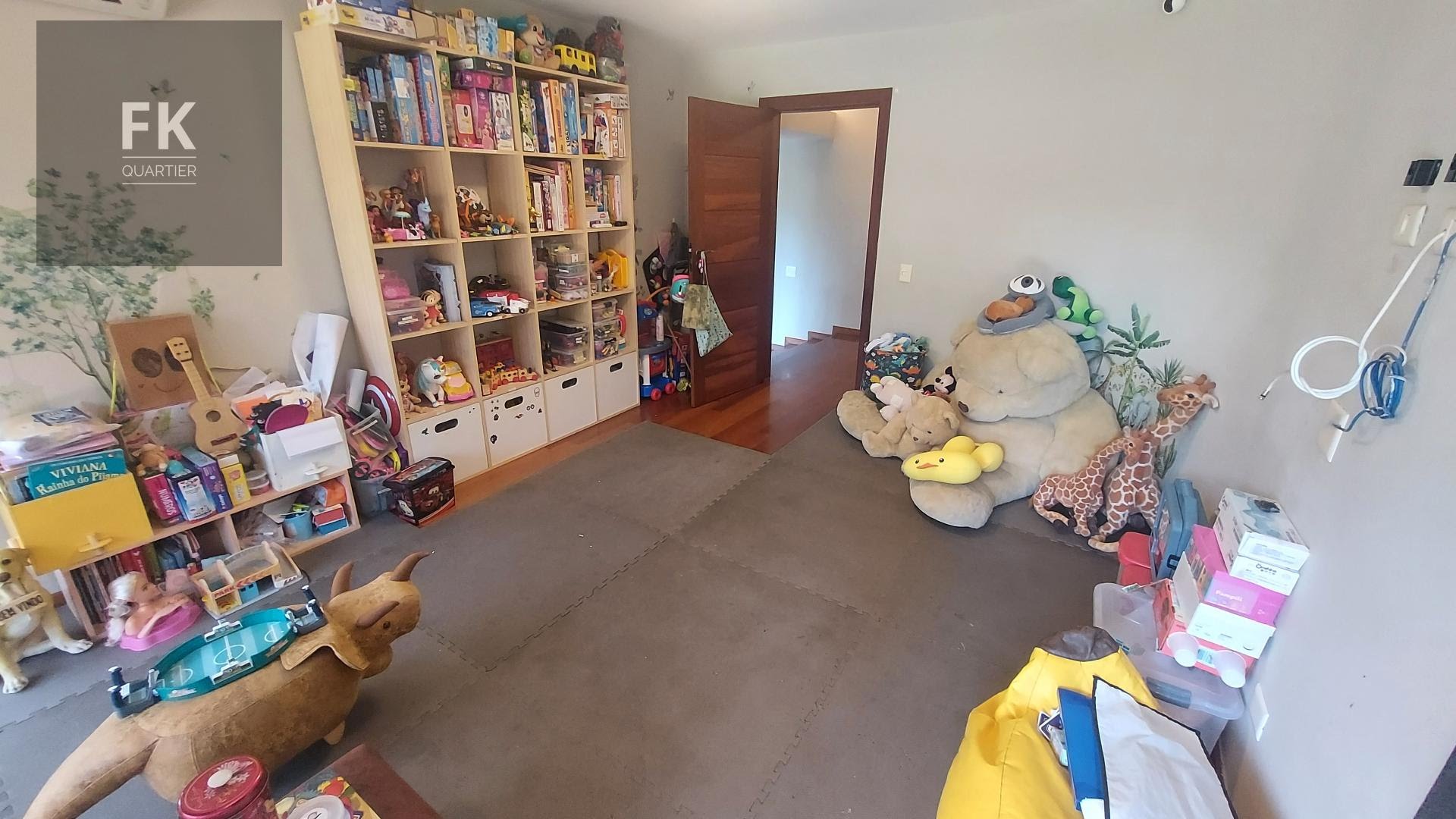 Casa à venda com 4 quartos, 3 suítes, 4 vagas e 509m² no Alphaville Residencial Dois, Barueri (SP) — foto 15 de 30