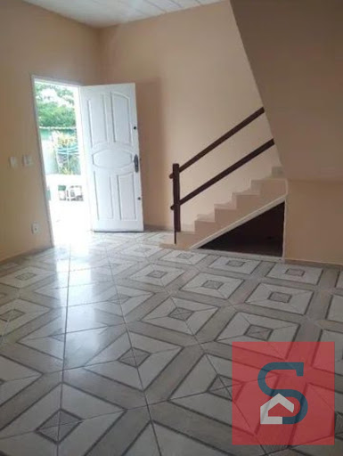 Casa de Condomínio em Foguete  -  Cabo Frio
