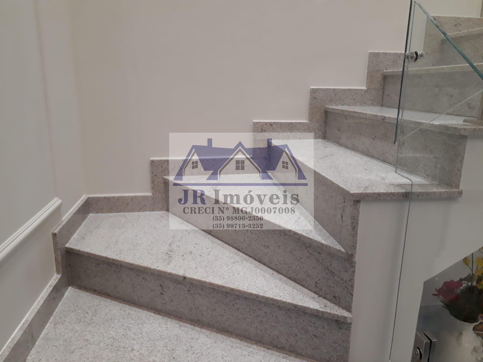 Casa à venda com 2 quartos, 1 suíte e 318m² no Centro, Itajubá (MG) — foto 24 de 30