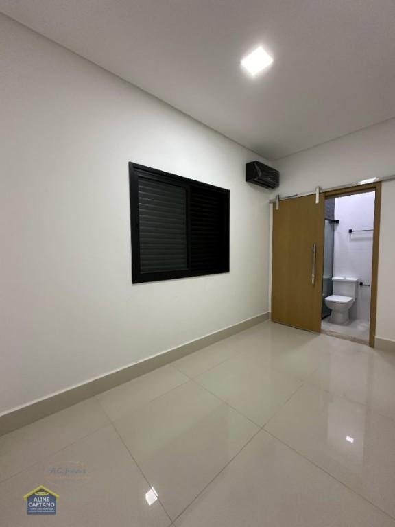 Casa à venda com 3 quartos, 2 suítes, 2 vagas e 116m² no Vilamar, Praia Grande (SP) — foto 10 de 23