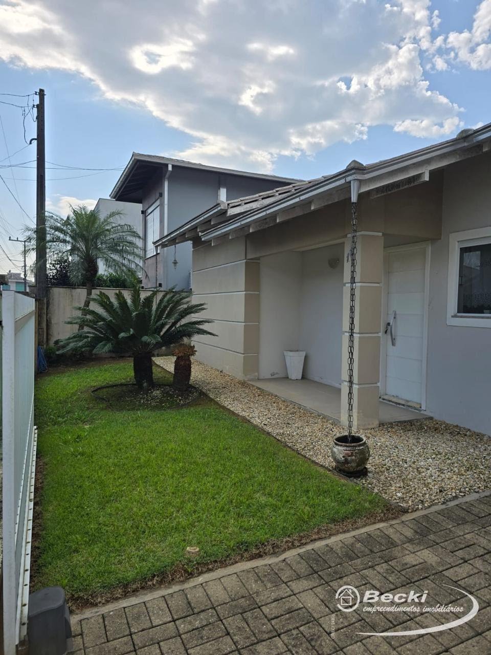 Casa a venda em condominio no bairro Vila Nova, joinville SC