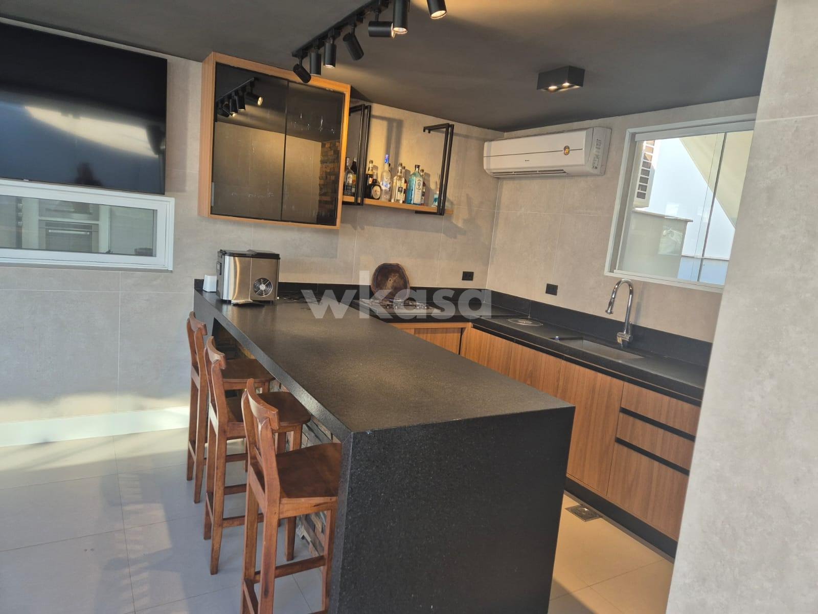 Casa à venda com 4 quartos, 3 suítes, 3 vagas e 350m² no Jacuhy, Serra (ES) — foto 25 de 29