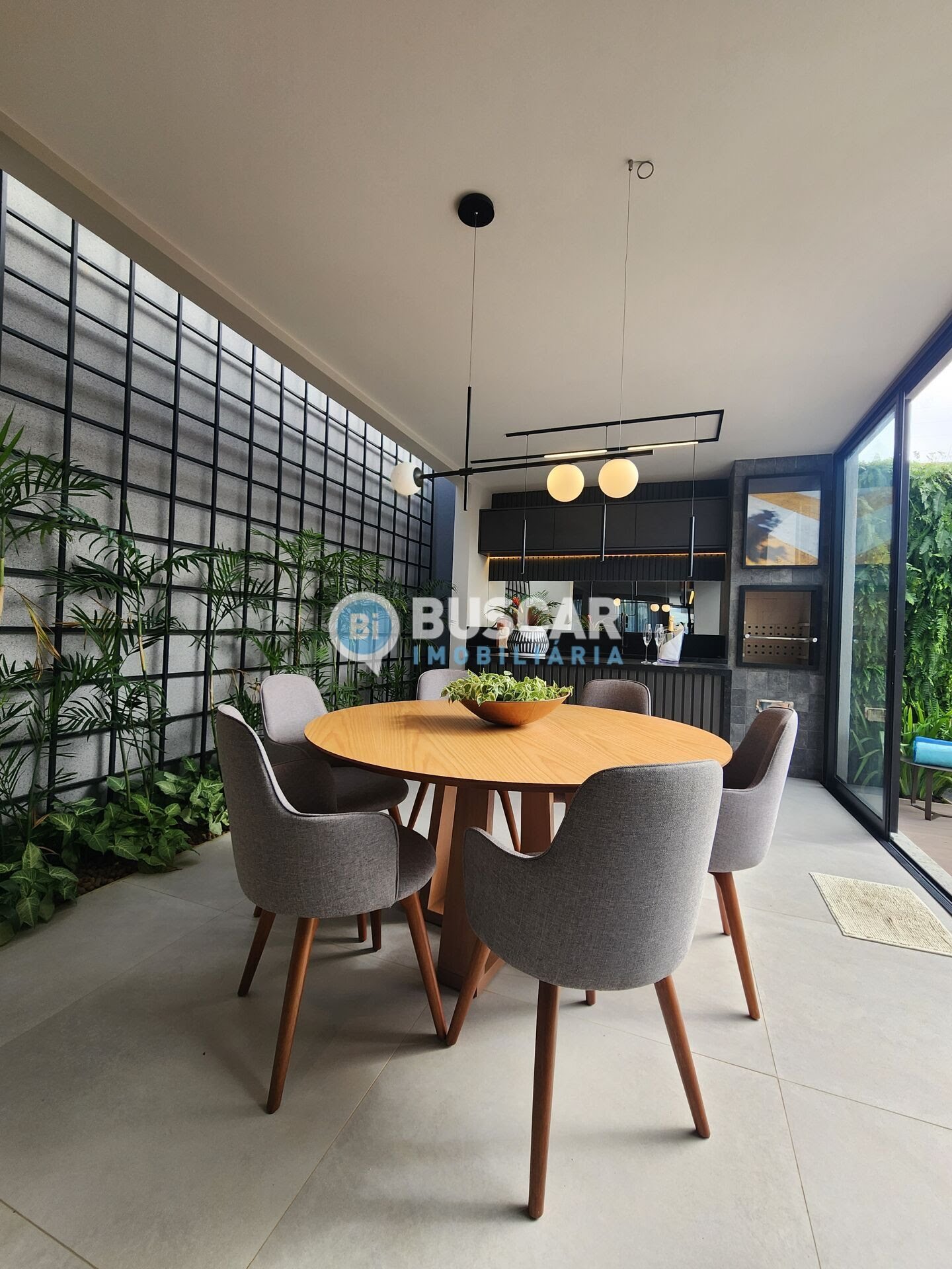 Casa à venda com 3 quartos, 3 suítes, 2 vagas e 161m² no Sim, Feira de Santana (BA) — foto 8 de 24