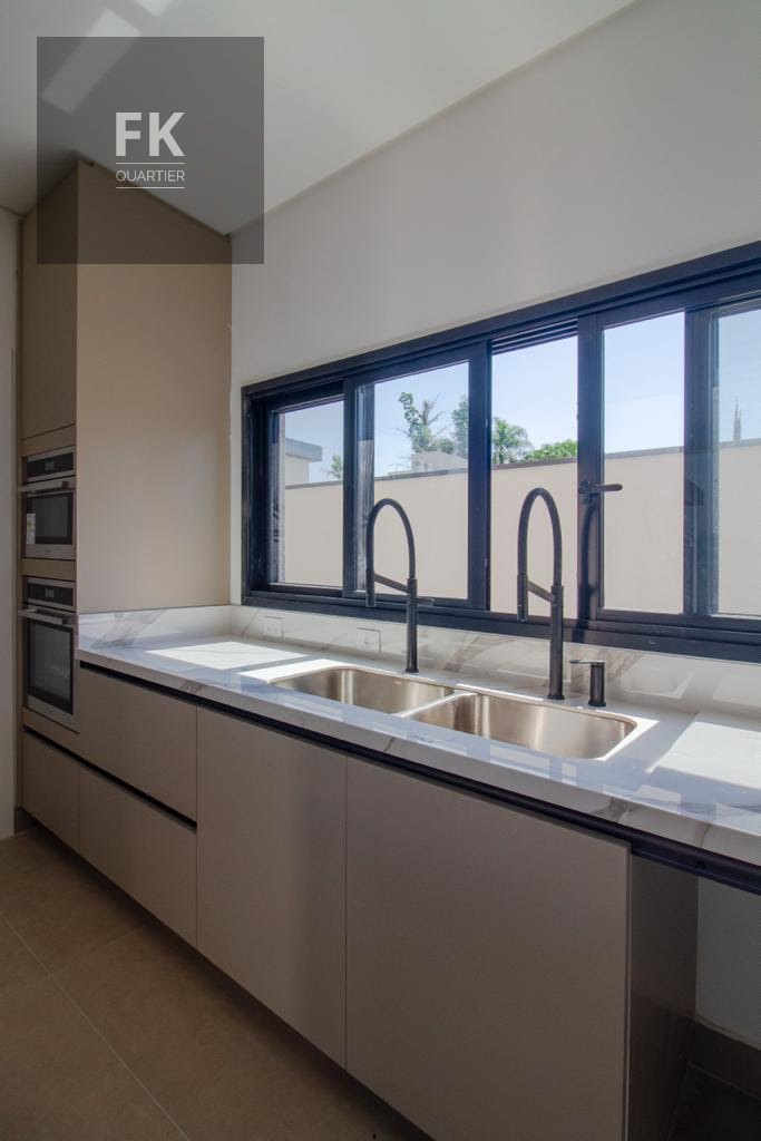 Casa à venda com 4 quartos, 4 suítes, 6 vagas e 430m² no Alphaville Residencial Dois, Barueri (SP) — foto 28 de 30
