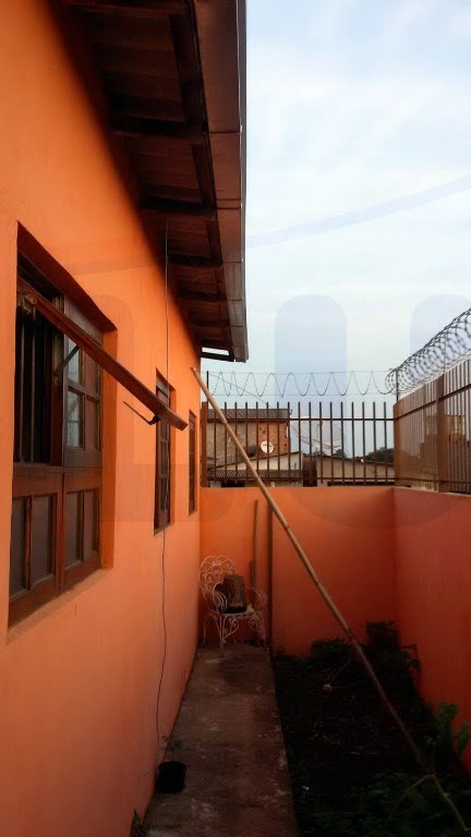 Fundos da casa 1.