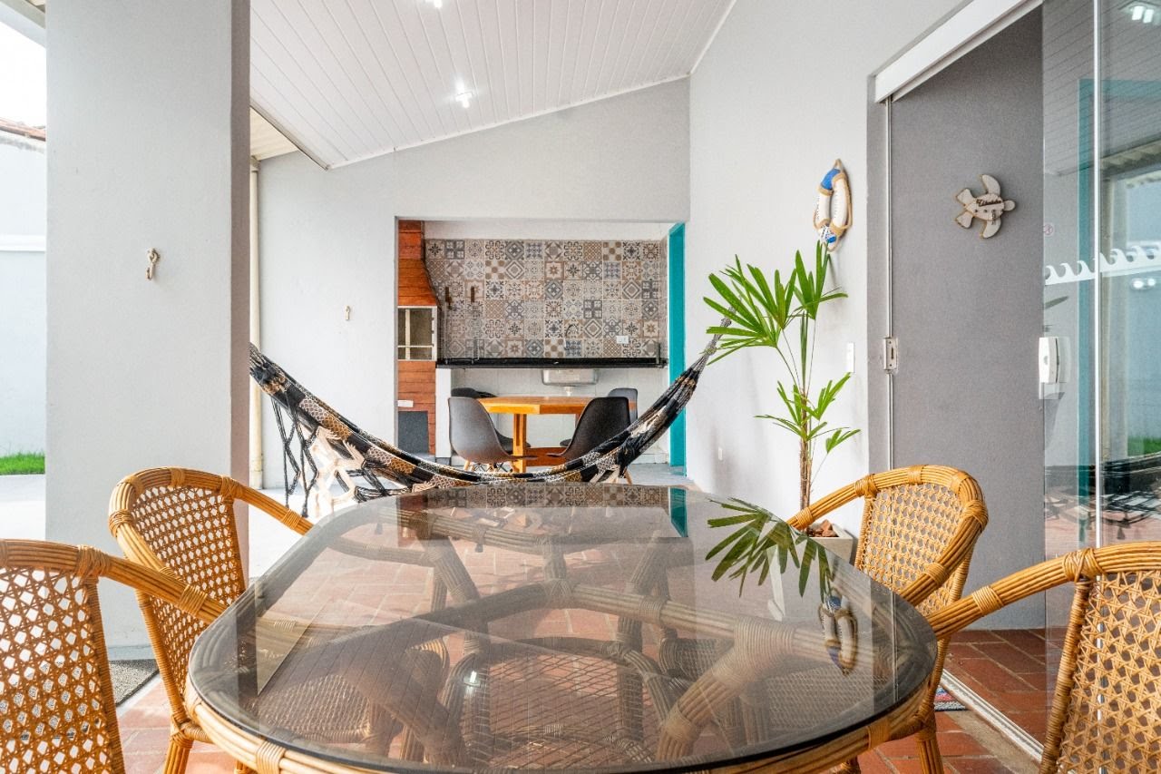 Casa à venda com 3 quartos, 2 banheiros, 4 vagas e 156m² no Itaguá, Ubatuba (SP) — foto 4 de 16