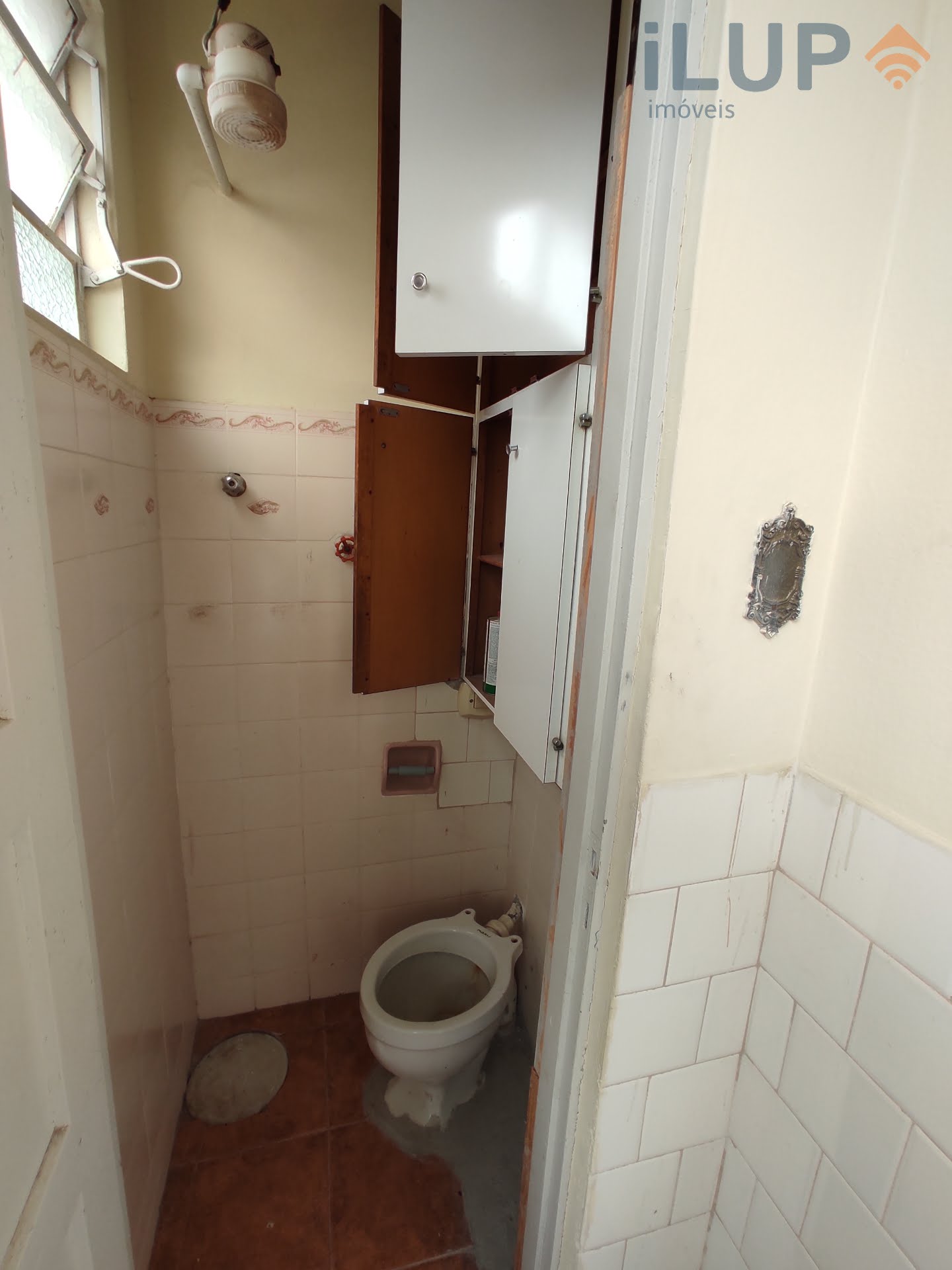 Banheiro área de serviço 