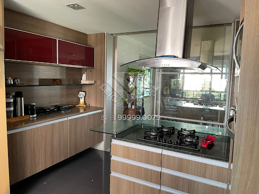 Compre Apartamento com 4 quartos,  4 Suites,  3 Vagas e 208m² na Torre Semi-Mobiliado