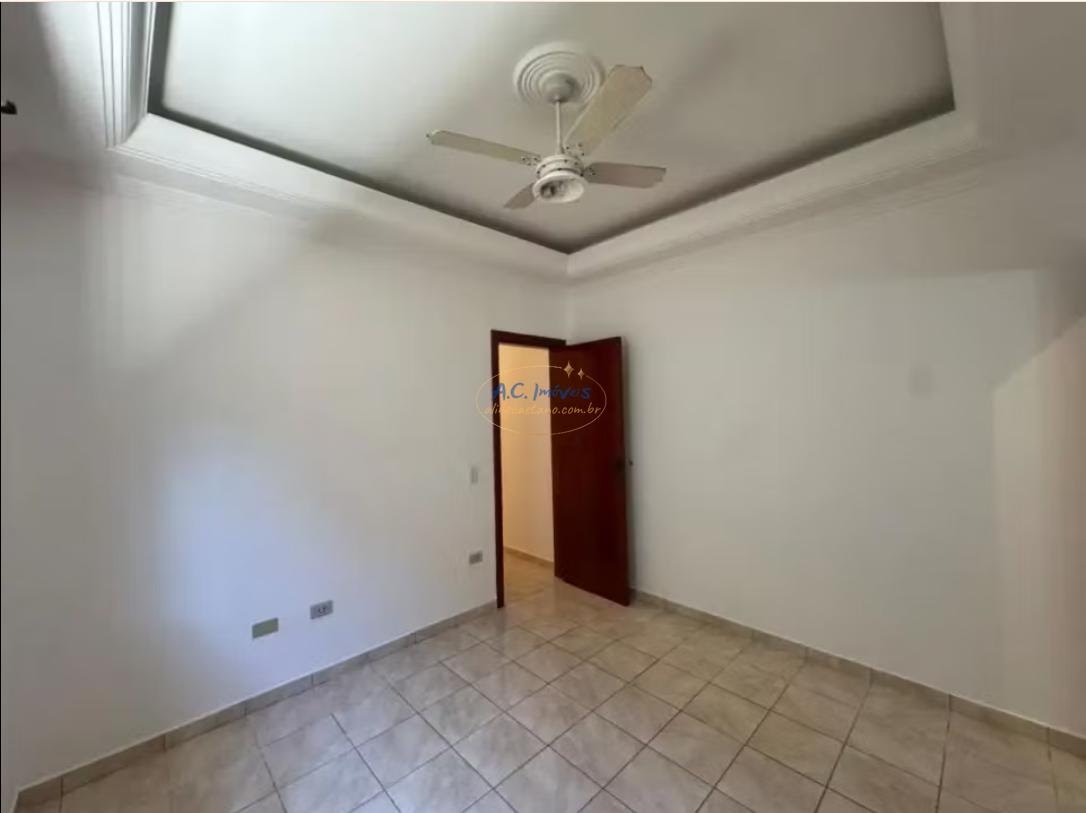 Casa à venda com 2 quartos, 1 suíte, 2 vagas e 128m² no Cidade Ocian, Praia Grande (SP) — foto 15 de 23
