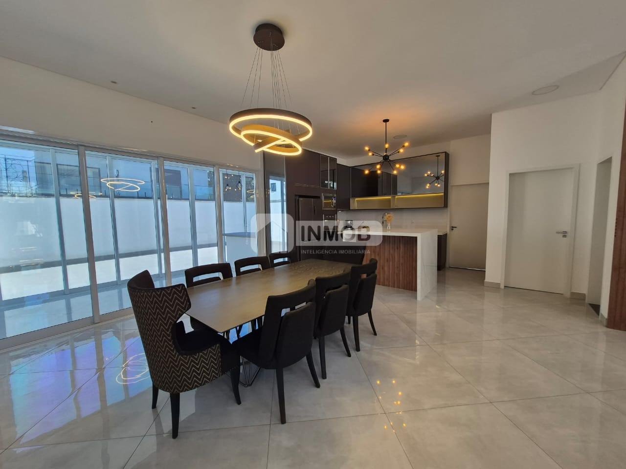 Casa à venda com 3 quartos, 2 suítes, 4 vagas e 275m² no Jardim Santa Tereza, Taubaté (SP) — foto 11 de 30