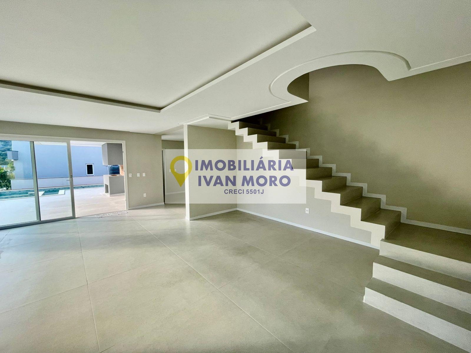 Casa à venda com 4 quartos, 2 suítes, 2 vagas e 450m² no Ingleses Norte, Florianópolis (SC) — foto 12 de 30