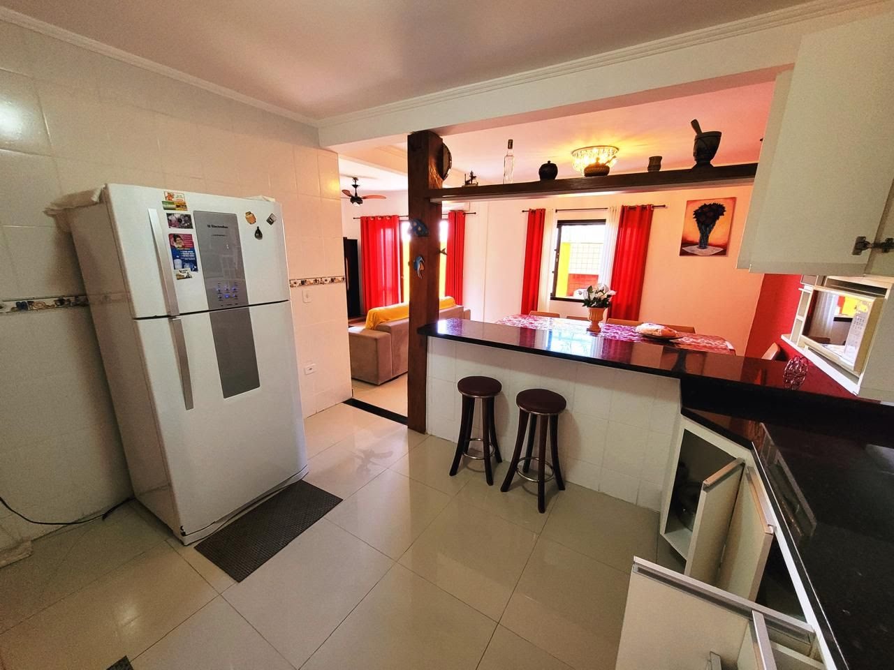 Casa à venda com 3 quartos, 3 banheiros e 150m² no Estufa II, Ubatuba (SP) — foto 6 de 15