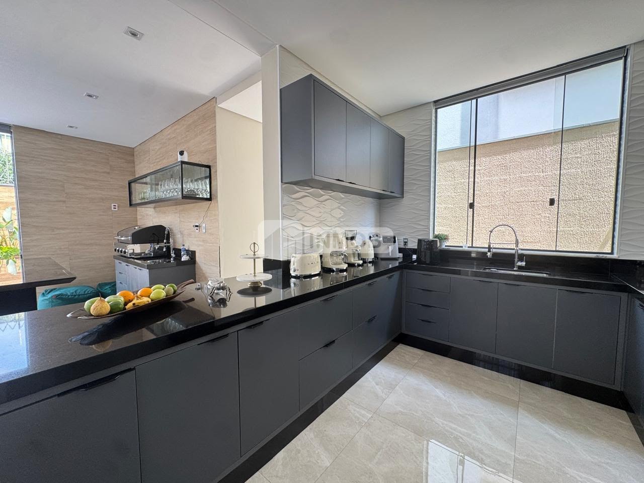 Casa para alugar com 5 quartos, 5 suítes, 6 vagas e 280m² no Jardim das Nações, Taubaté (SP) — foto 8 de 30