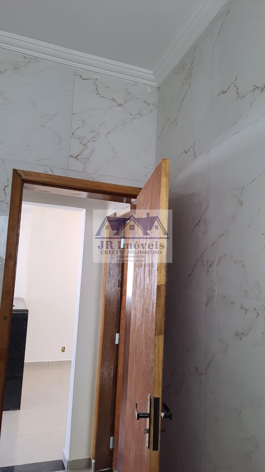Casa à venda com 1 quarto, 1 suíte, 1 vaga e 250m² no Jardim Califórnia, Itajubá (MG) — foto 19 de 30