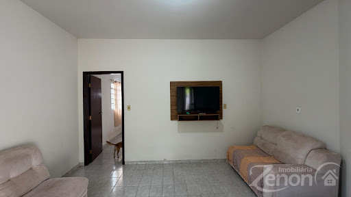 Casa à venda em Adamantina, 3 Dorms sendo um Suíte 143m², R$290 mil