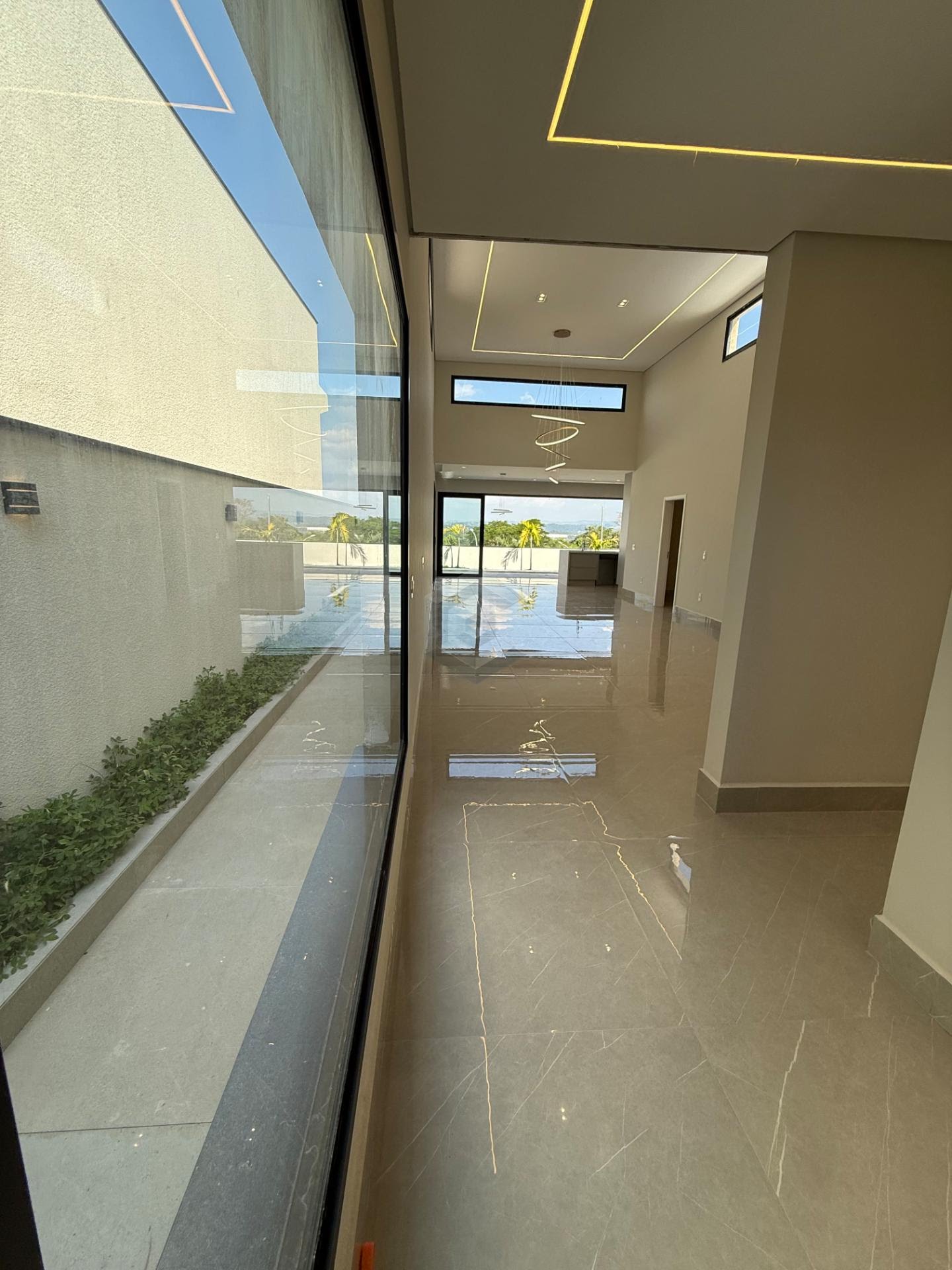 Casa à venda com 4 quartos, 4 suítes, 6 vagas e 237m² no Vila Martins, Itu (SP) — foto 3 de 11