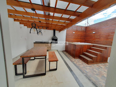 Casa em Condomínio à Venda na Vila Areao, Taubaté – 3 Dorms