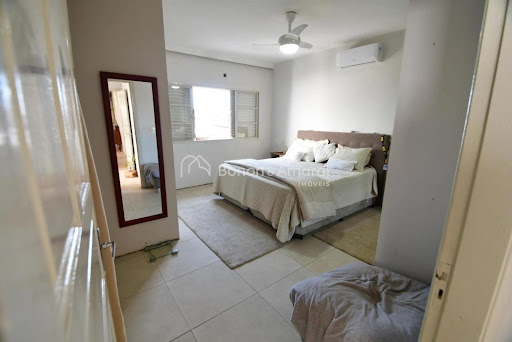 Casa, 3 quartos, 240 m² - Foto 13