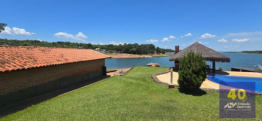 Casa em Ponta dos Cambarás  -  Avaré