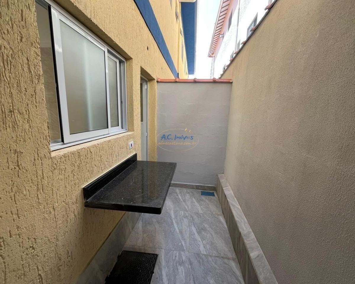 Casa à venda com 2 quartos, 2 banheiros, 1 vaga e 52m² no Aviação, Praia Grande (SP) — foto 15 de 18