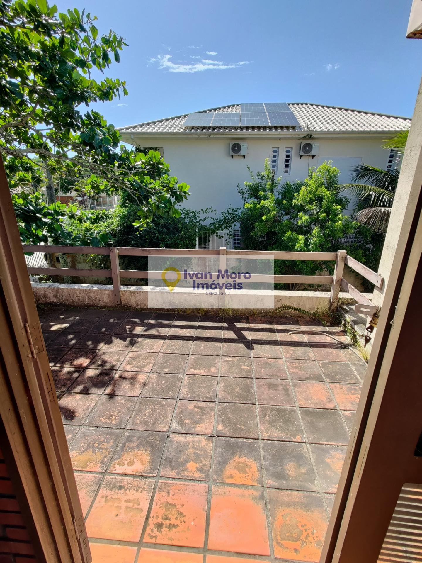 Casa à venda com 2 quartos, 3 banheiros, 3 vagas e 150m² no Daniela, Florianópolis (SC) — foto 27 de 30