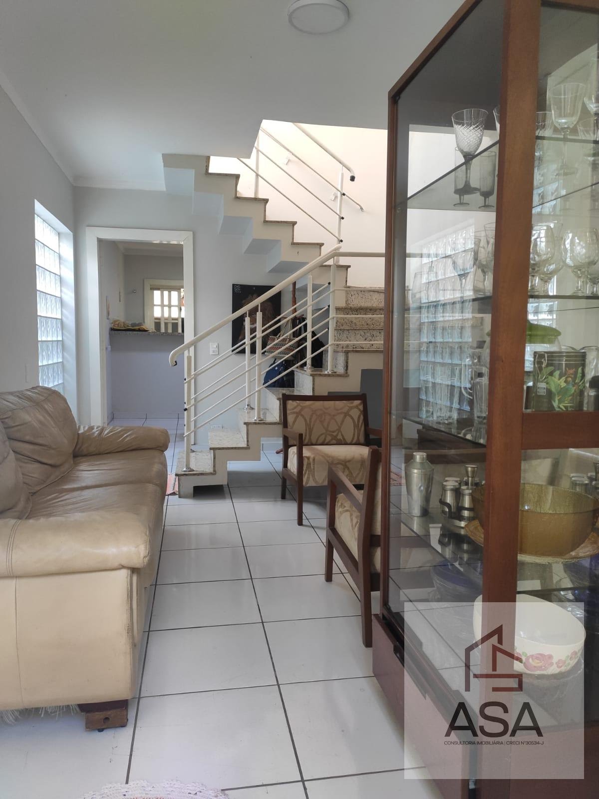Casa, 3 quartos, 205 m² - Foto 8