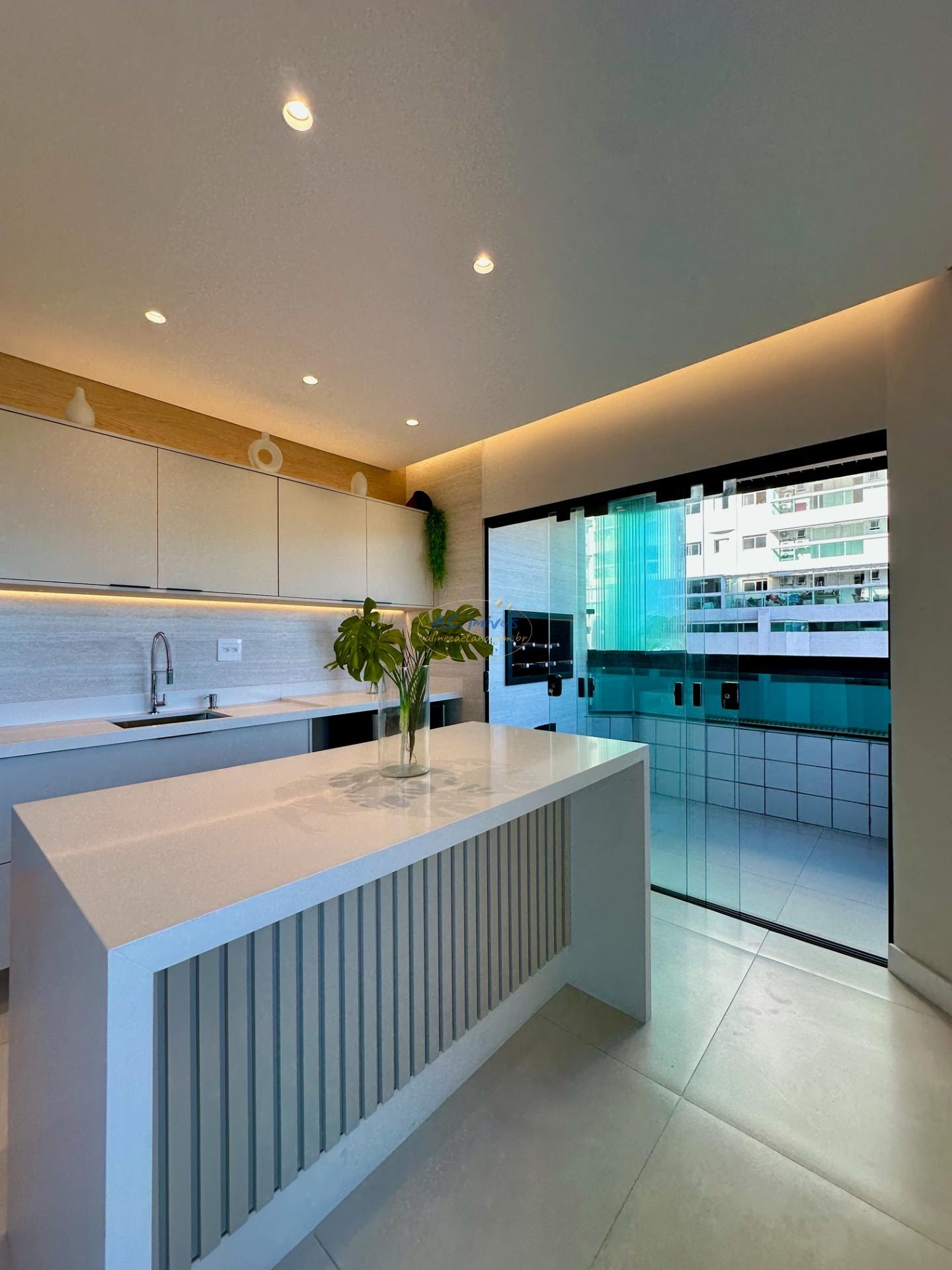 Apartamento à venda com 4 quartos, 2 suítes, 2 vagas e 167m² no Canto do Forte, Praia Grande (SP) — foto 28 de 30