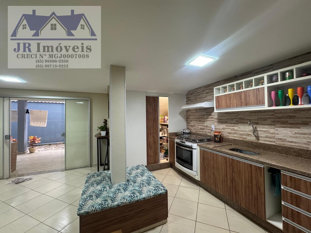 Casa à venda com 3 quartos, 1 suíte, 2 vagas e 250m² no Canudos, Piranguinho (MG) — foto 7 de 17