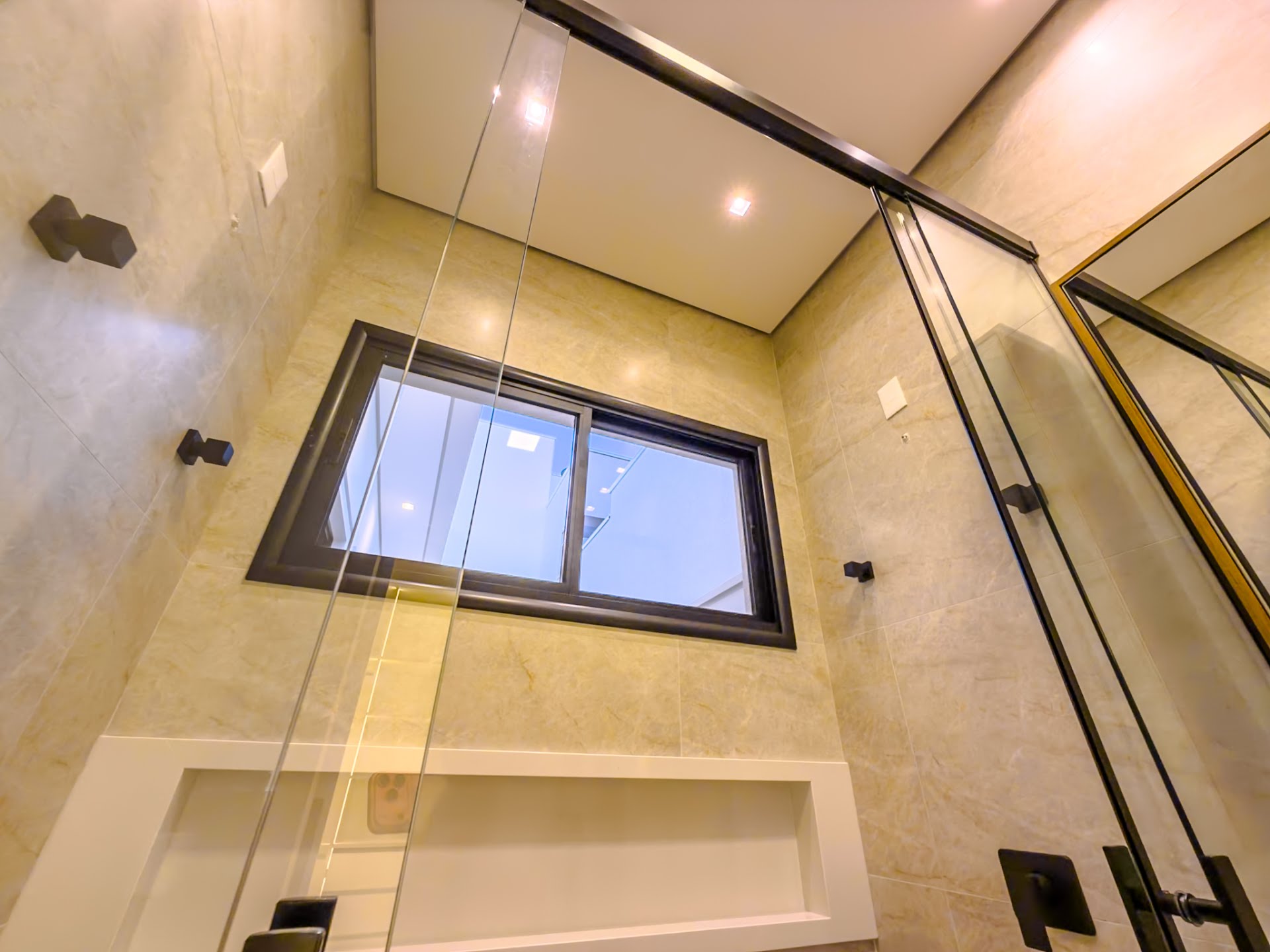 Casa à venda com 3 quartos, 3 suítes, 4 vagas e 193m² no Dona Maria Cândida, Indaiatuba (SP) — foto 24 de 30