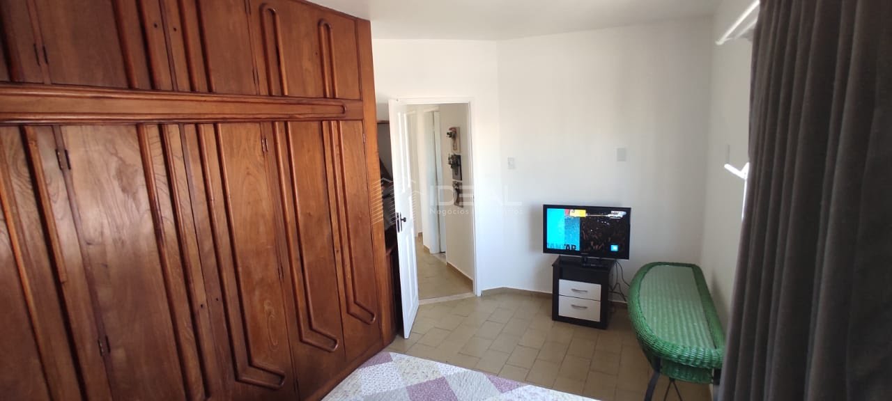 Casa à venda com 4 quartos, 2 suítes, 1 vaga e 254m² no Parque Leopoldina, Campos dos Goytacazes (RJ) — foto 8 de 14