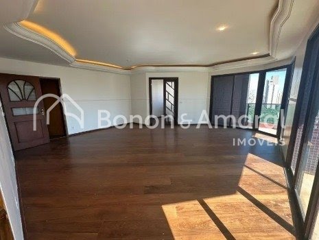 Apartamento, 3 quartos, 233 m² - Foto 2