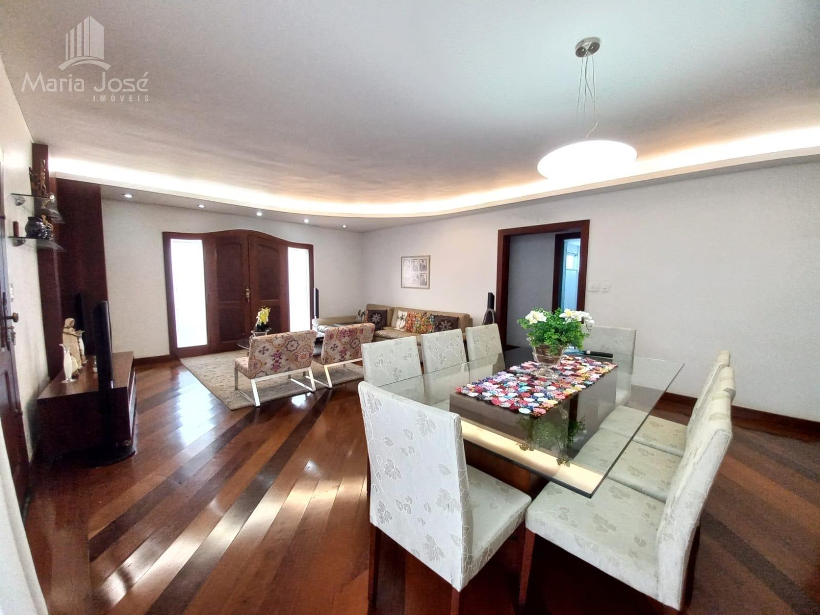 Casa à venda com 4 quartos, 1 suíte, 4 vagas e 450m² no Boa Vista, Sete Lagoas (MG) — foto 19 de 30