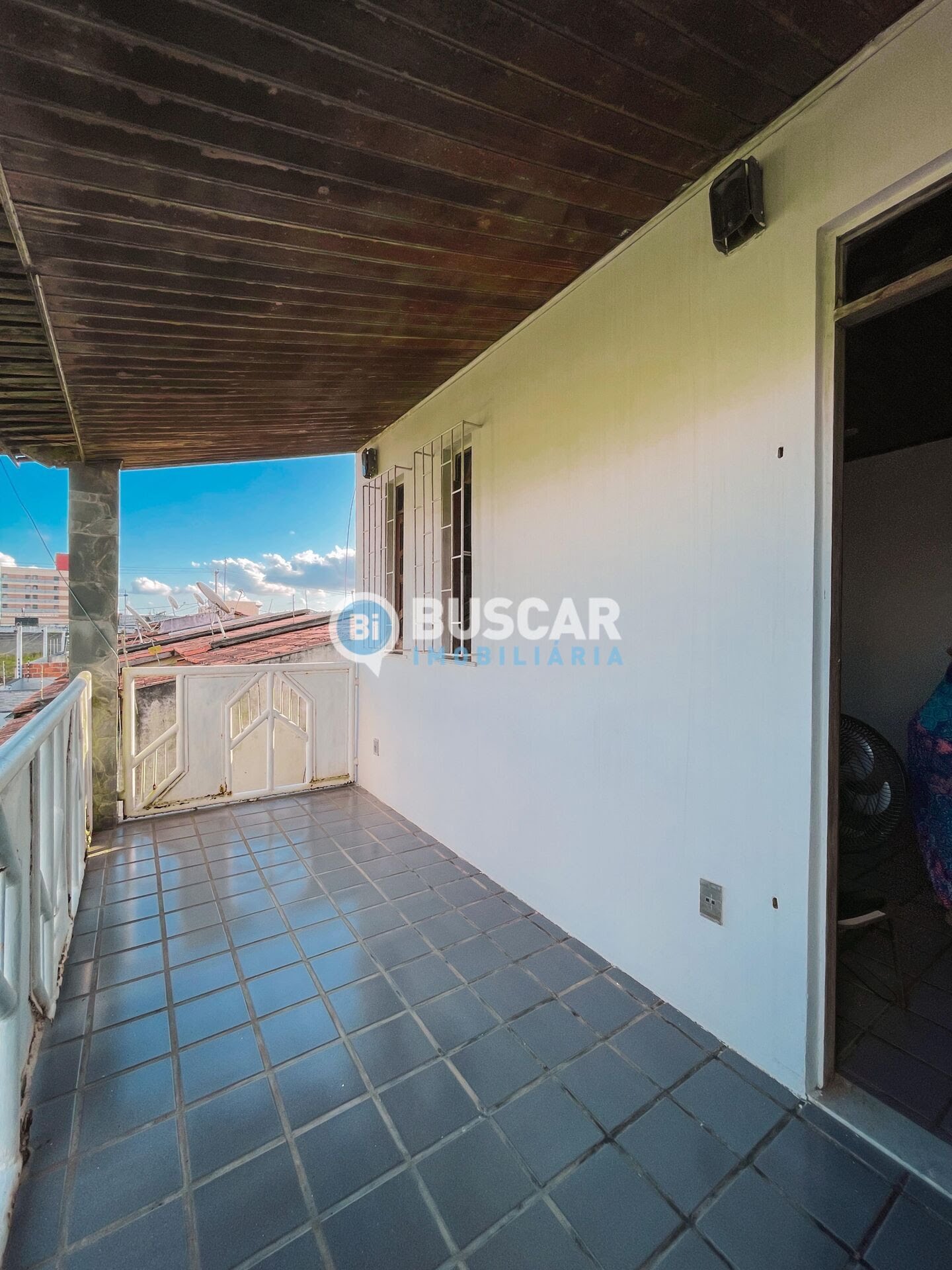 Casa à venda com 6 quartos, 3 suítes, 4 vagas e 390m² no Santa Mônica, Feira de Santana (BA) — foto 28 de 30