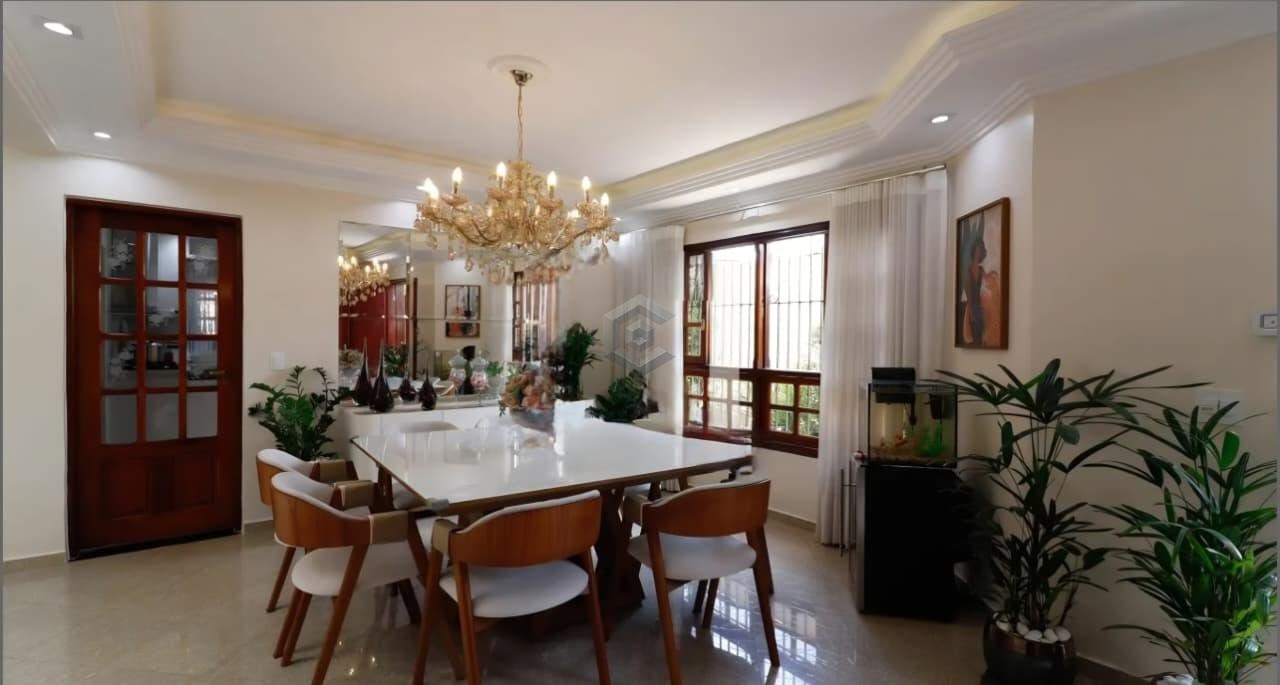 Casa à venda com 4 quartos, 1 suíte e 400m² no Jardim Triana, São Paulo (SP) — foto 15 de 30