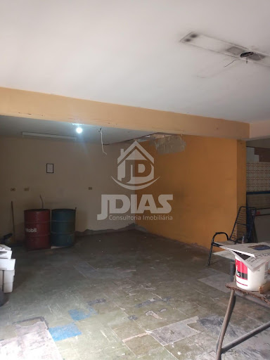 Loja / Salão em Centro - Jaboticabal, SP