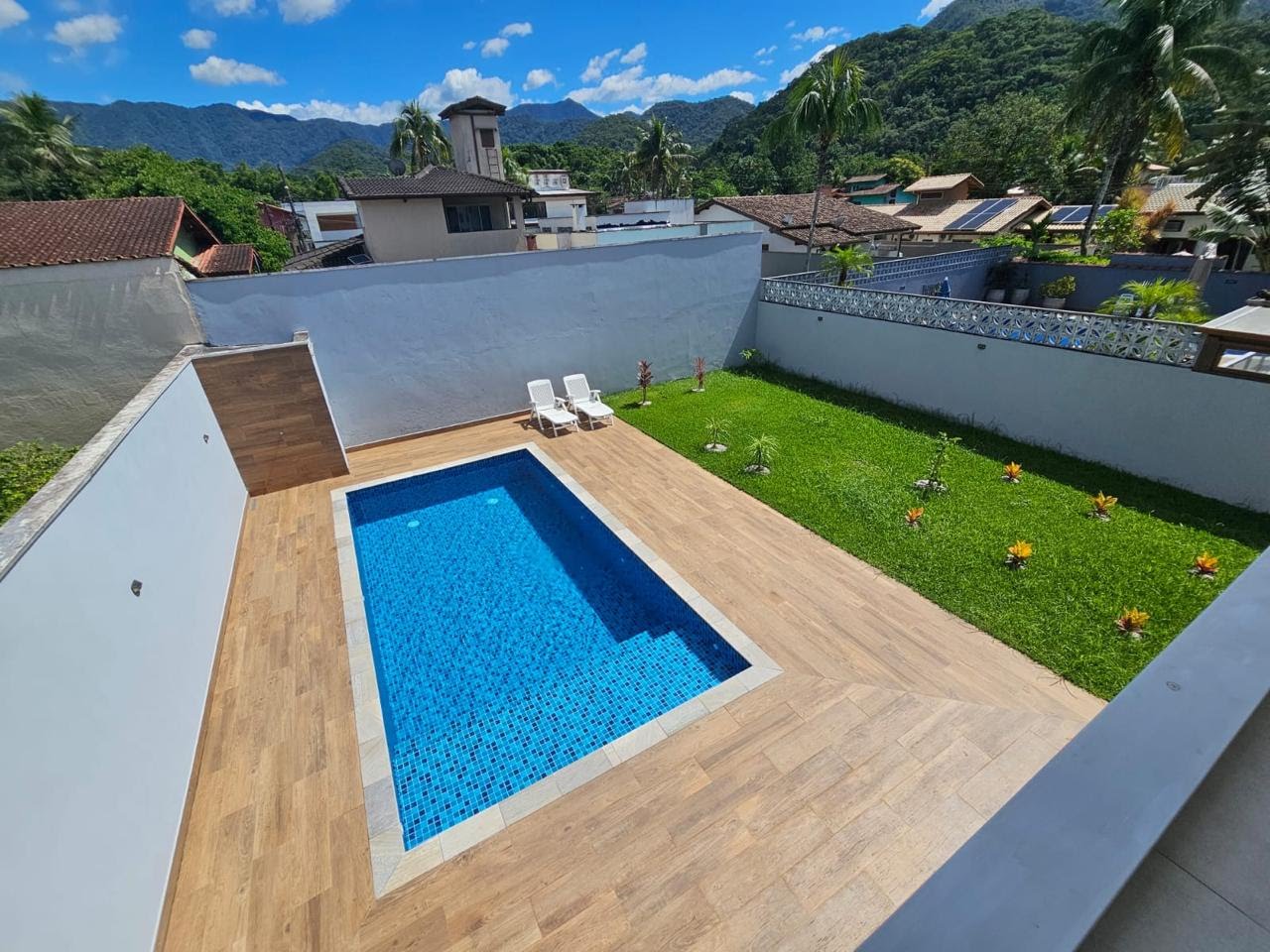 Casa à venda com 4 quartos, 4 suítes e 300m² no Horto Florestal, Ubatuba (SP) — foto 22 de 26