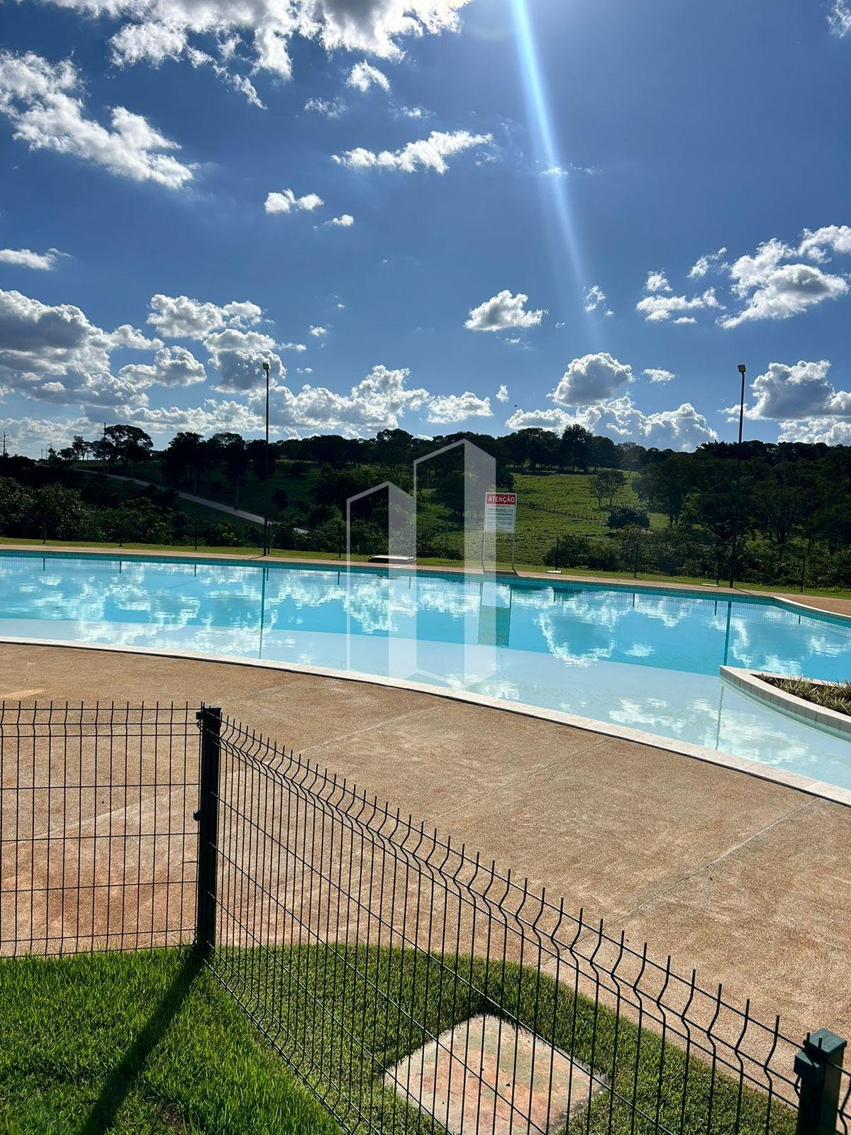 Terreno à venda com 250m² de terreno no Jardins Parma, Senador Canedo (GO) — foto 11 de 27