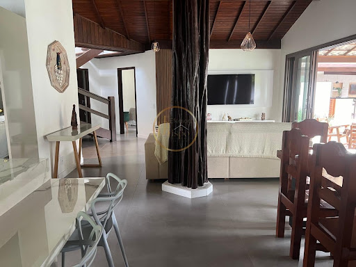 Casa à Venda em São Francisco, Porto Seguro: 3 Suítes, 312m²