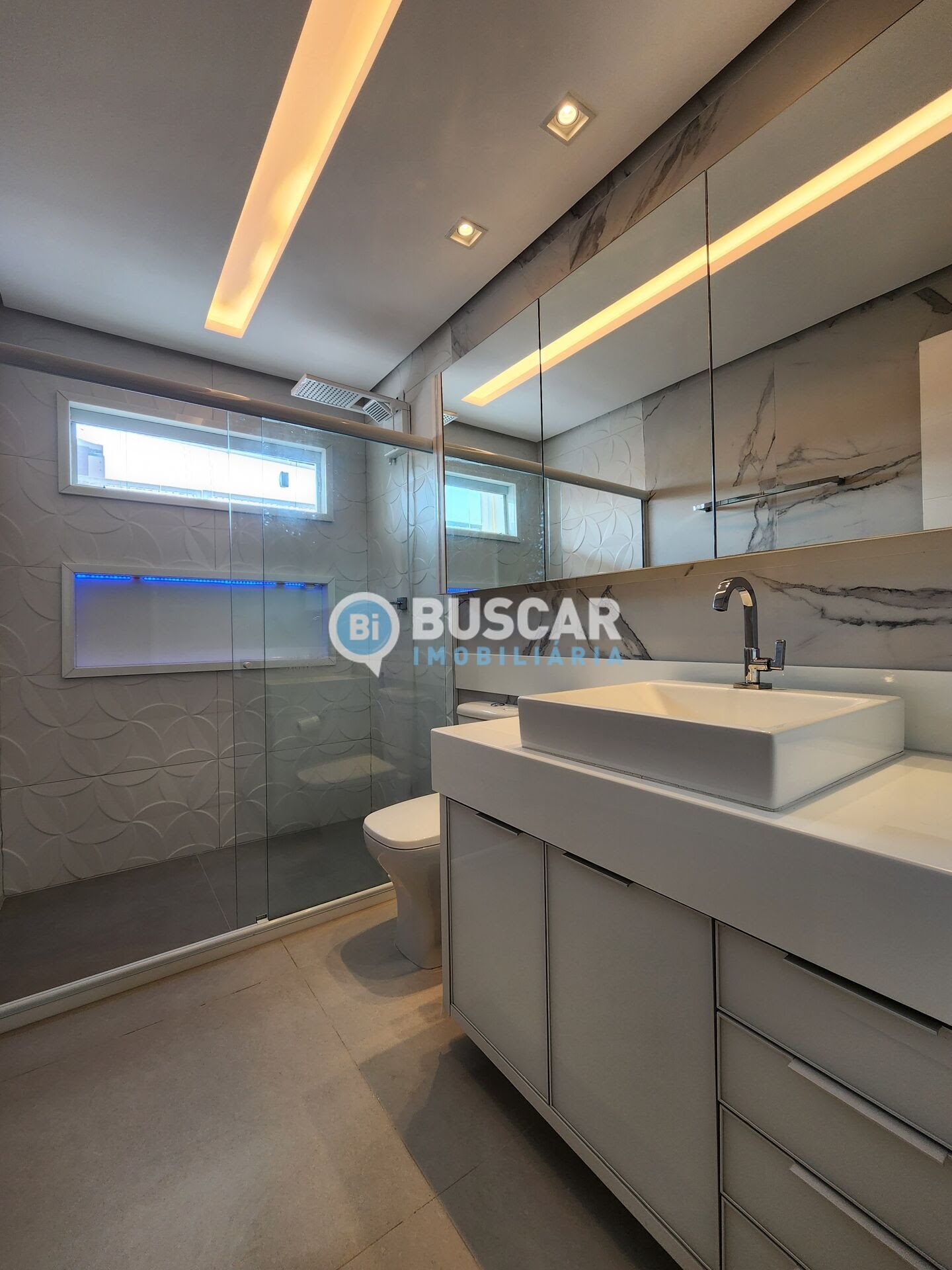 Casa à venda com 3 quartos, 1 suíte, 2 vagas e 180m² no Santa Mônica, Feira de Santana (BA) — foto 16 de 23