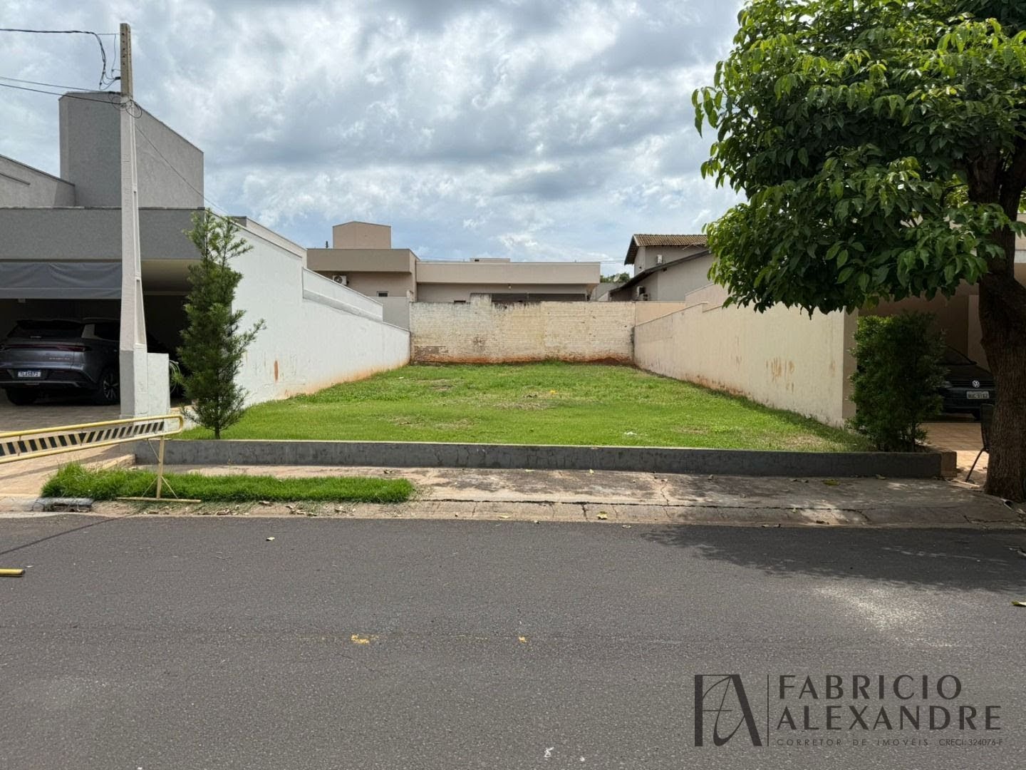 Terreno à venda com 275m² de terreno no Village Damha I, São José do Rio Preto (SP) — foto 2 de 4
