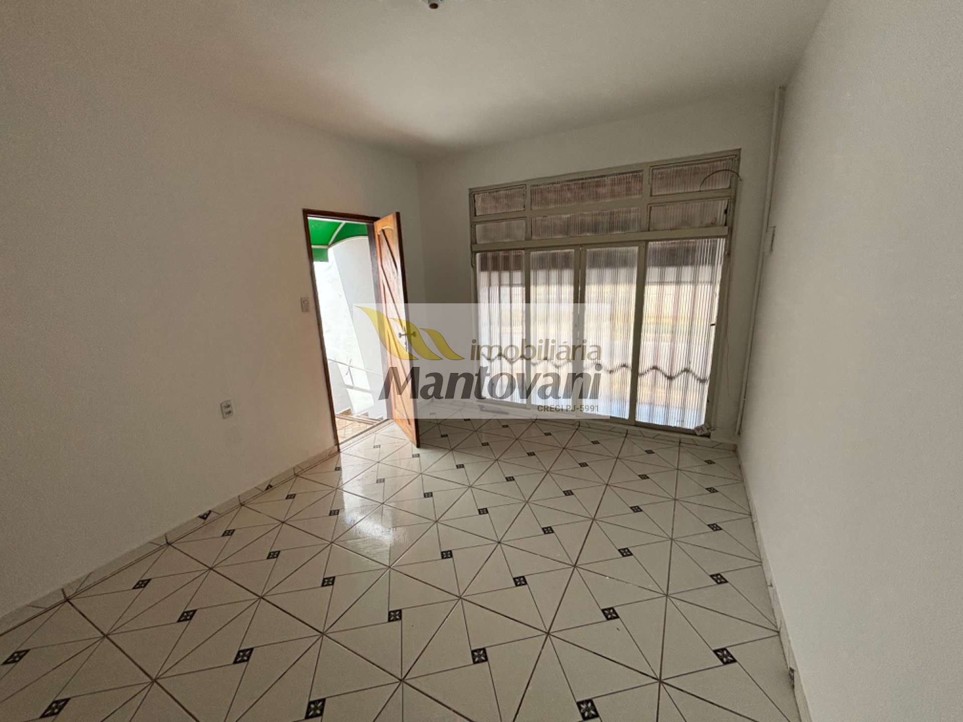 Casa à venda com 2 quartos, 1 banheiro, 2 vagas e 125m² no Jardim Nossa Senhora de Fátima (valinhos), Tatuí (SP) — foto 7 de 15